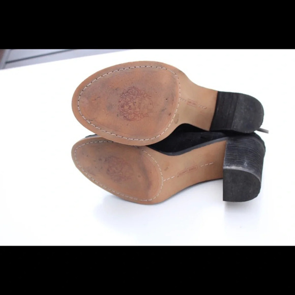 Vince Camuto cutout booties - Picture 3 of 13